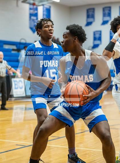 Thumbnail 3 in Indianapolis Metropolitan @ Indianapolis Bishop Chatard photogallery.