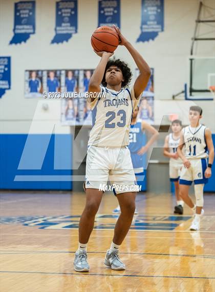 Thumbnail 1 in Indianapolis Metropolitan @ Indianapolis Bishop Chatard photogallery.