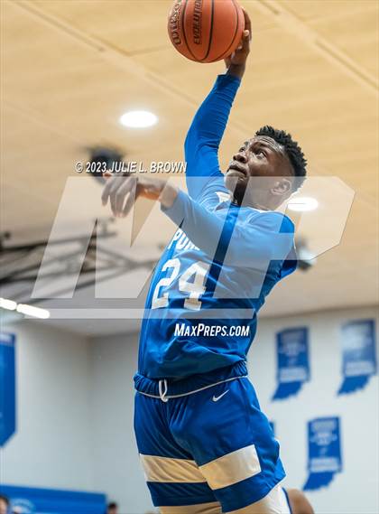 Thumbnail 3 in Indianapolis Metropolitan @ Indianapolis Bishop Chatard photogallery.