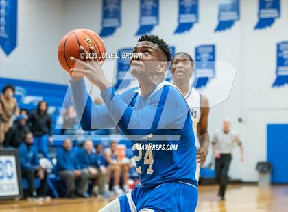 Thumbnail 3 in Indianapolis Metropolitan @ Indianapolis Bishop Chatard photogallery.