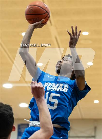 Thumbnail 3 in Indianapolis Metropolitan @ Indianapolis Bishop Chatard photogallery.