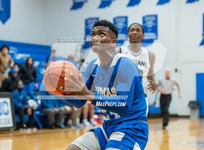 Thumbnail 2 in Indianapolis Metropolitan @ Indianapolis Bishop Chatard photogallery.