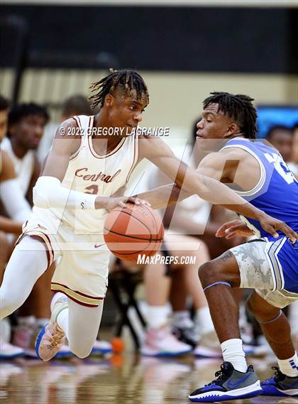 Thumbnail 3 in Brewer vs Keller Central photogallery.
