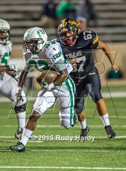 Thumbnail 3 in Brenham @ Spring Woods photogallery.