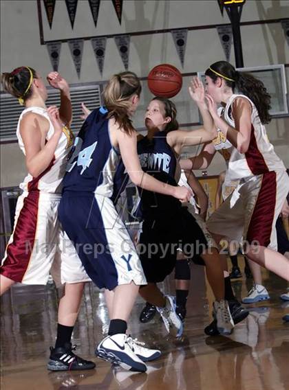 Thumbnail 3 in Yosemite vs Liberty (West Coast Jamboree) photogallery.