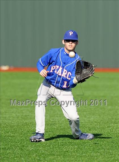 Thumbnail 3 in Pearce [J. J.] vs Argyle (Prosper Tournament) photogallery.