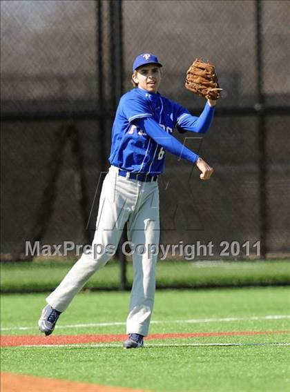 Thumbnail 2 in Pearce [J. J.] vs Argyle (Prosper Tournament) photogallery.