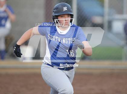 Thumbnail 3 in Southington @ Windsor photogallery.