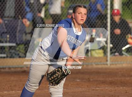Thumbnail 2 in Southington @ Windsor photogallery.