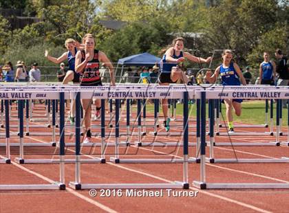 Thumbnail 1 in Burt Williams Track and Field Classic photogallery.