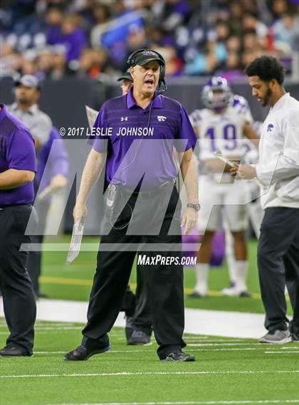 Thumbnail 3 in Angleton vs. Foster (UIL 5A D1 Quarterfinals) photogallery.