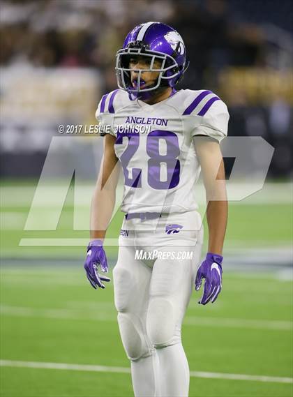Thumbnail 3 in Angleton vs. Foster (UIL 5A D1 Quarterfinals) photogallery.