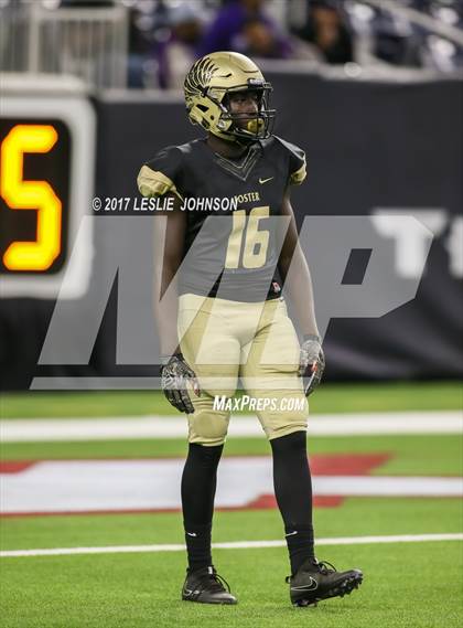Thumbnail 3 in Angleton vs. Foster (UIL 5A D1 Quarterfinals) photogallery.
