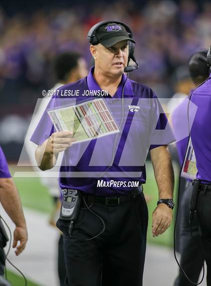 Thumbnail 1 in Angleton vs. Foster (UIL 5A D1 Quarterfinals) photogallery.