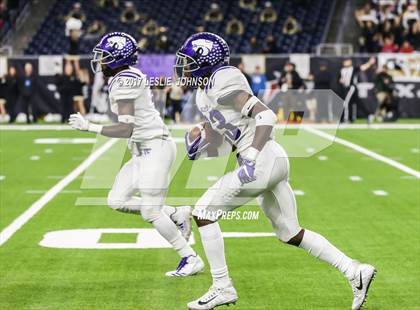 Thumbnail 3 in Angleton vs. Foster (UIL 5A D1 Quarterfinals) photogallery.