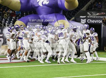 Thumbnail 2 in Angleton vs. Foster (UIL 5A D1 Quarterfinals) photogallery.