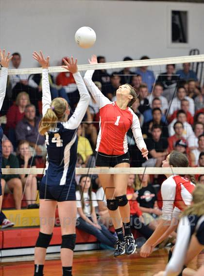 Thumbnail 2 in Calvary Christian @ Clearwater Central Catholic photogallery.