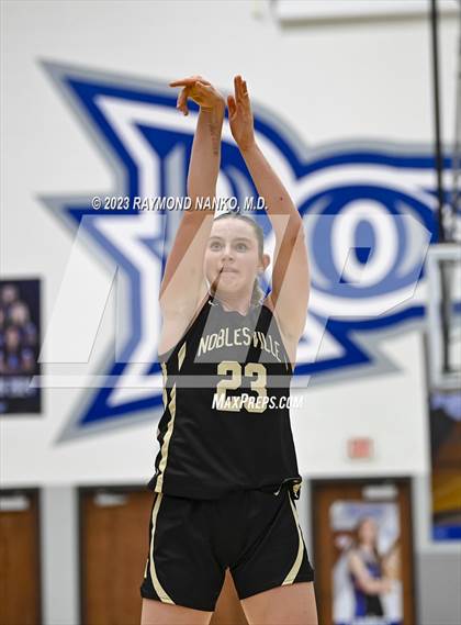 Thumbnail 2 in Noblesville @ Hamilton Southeastern photogallery.