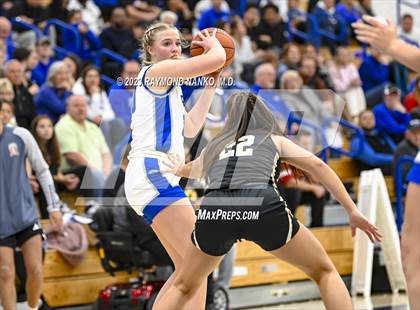Thumbnail 2 in Noblesville @ Hamilton Southeastern photogallery.