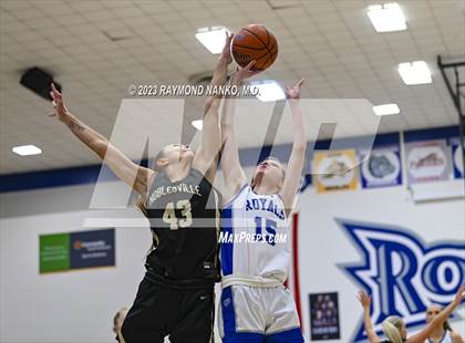 Thumbnail 2 in Noblesville @ Hamilton Southeastern photogallery.