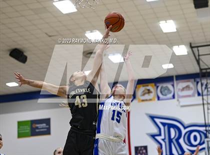 Thumbnail 3 in Noblesville @ Hamilton Southeastern photogallery.