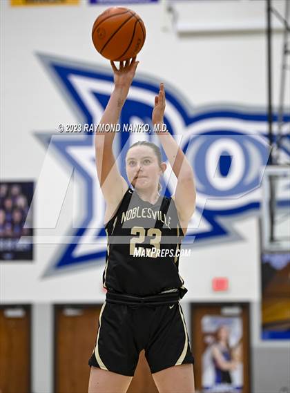 Thumbnail 2 in Noblesville @ Hamilton Southeastern photogallery.