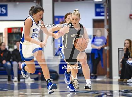 Thumbnail 2 in Noblesville @ Hamilton Southeastern photogallery.