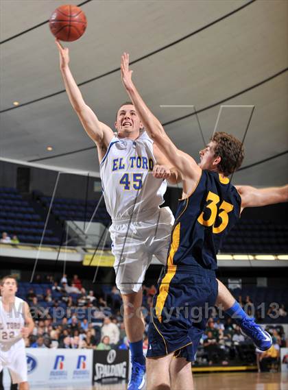 Thumbnail 3 in El Toro vs. Santa Monica (CIF SS DIV 1A Final) photogallery.