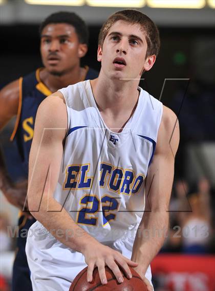 Thumbnail 1 in El Toro vs. Santa Monica (CIF SS DIV 1A Final) photogallery.