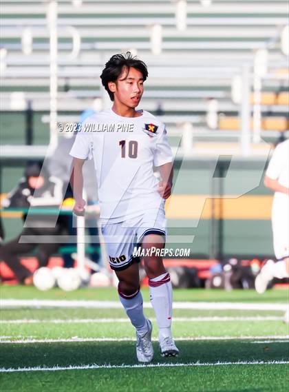 Thumbnail 2 in Keio Academy of N.Y. @ Spackenkill (NYSPHSAA Class B Regional Semifinal) photogallery.