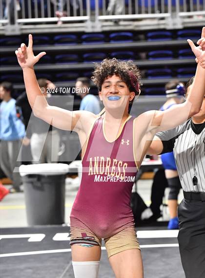 Thumbnail 2 in UIL 5A/6A State Championships - Session 3 photogallery.