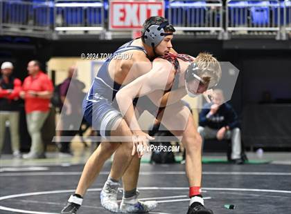 Thumbnail 1 in UIL 5A/6A State Championships - Session 3 photogallery.