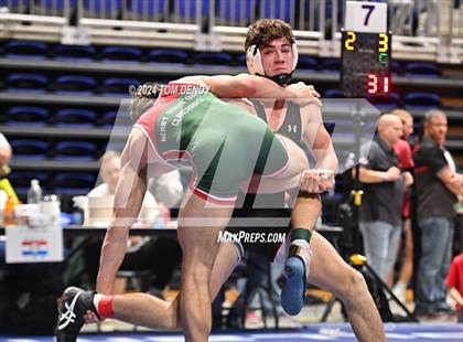Thumbnail 2 in UIL 5A/6A State Championships - Session 3 photogallery.