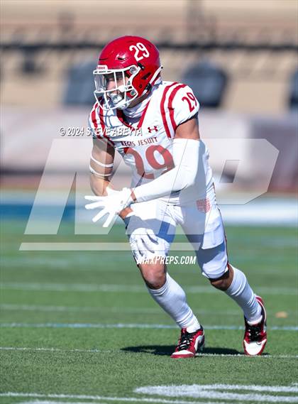 Thumbnail 3 in Regis Jesuit @ Valor Christian (CHSAA 5A Second Round) photogallery.
