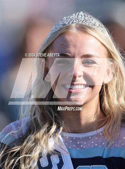 Thumbnail 2 in Regis Jesuit @ Valor Christian (CHSAA 5A Second Round) photogallery.