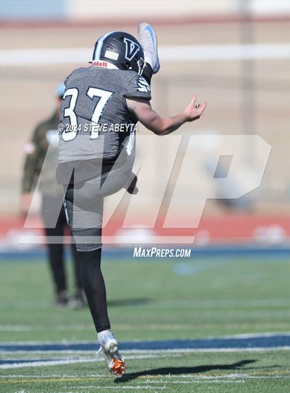 Thumbnail 3 in Regis Jesuit @ Valor Christian (CHSAA 5A Second Round) photogallery.