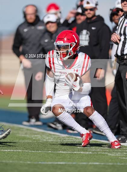 Thumbnail 2 in Regis Jesuit @ Valor Christian (CHSAA 5A Second Round) photogallery.