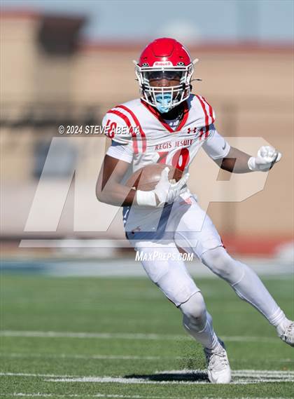 Thumbnail 3 in Regis Jesuit @ Valor Christian (CHSAA 5A Second Round) photogallery.