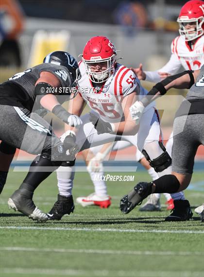 Thumbnail 3 in Regis Jesuit @ Valor Christian (CHSAA 5A Second Round) photogallery.