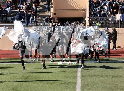 Thumbnail 1 in Regis Jesuit @ Valor Christian (CHSAA 5A Second Round) photogallery.