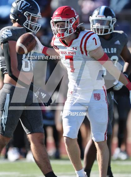 Thumbnail 3 in Regis Jesuit @ Valor Christian (CHSAA 5A Second Round) photogallery.