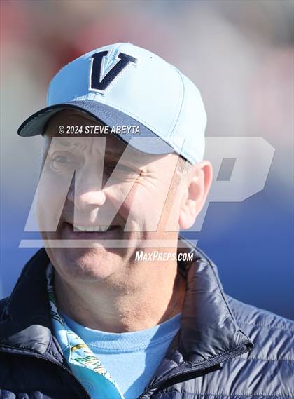 Thumbnail 3 in Regis Jesuit @ Valor Christian (CHSAA 5A Second Round) photogallery.