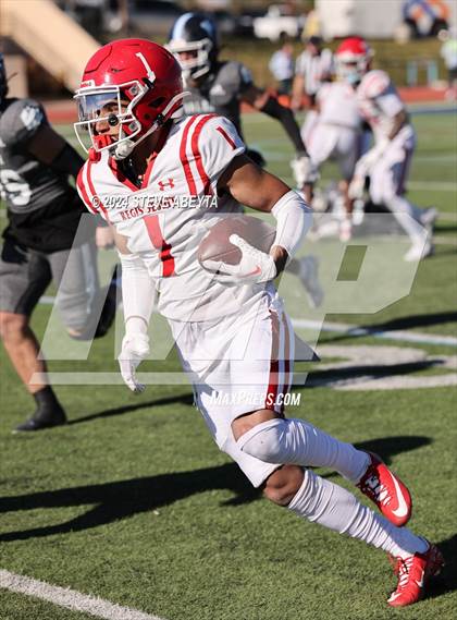 Thumbnail 1 in Regis Jesuit @ Valor Christian (CHSAA 5A Second Round) photogallery.