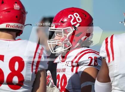 Thumbnail 2 in Regis Jesuit @ Valor Christian (CHSAA 5A Second Round) photogallery.