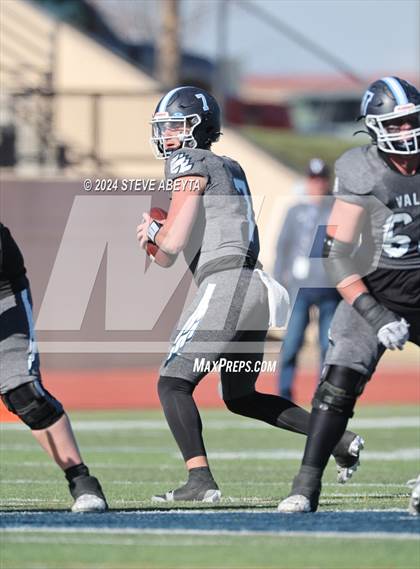 Thumbnail 1 in Regis Jesuit @ Valor Christian (CHSAA 5A Second Round) photogallery.