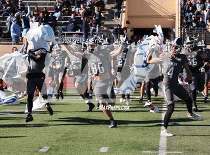 Thumbnail 2 in Regis Jesuit @ Valor Christian (CHSAA 5A Second Round) photogallery.