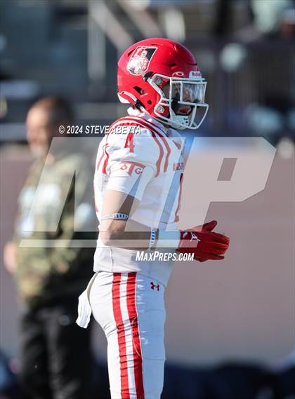 Thumbnail 3 in Regis Jesuit @ Valor Christian (CHSAA 5A Second Round) photogallery.