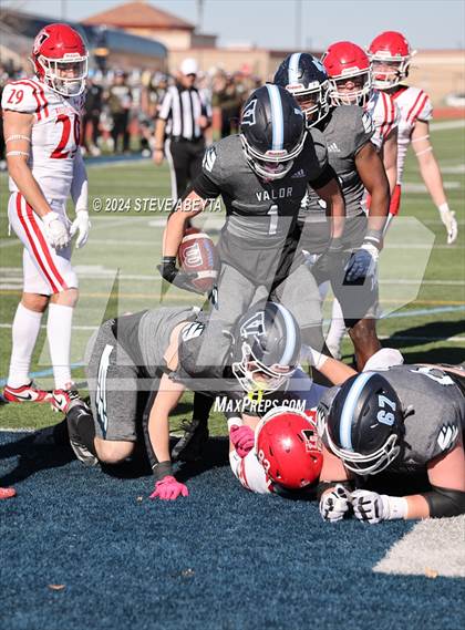 Thumbnail 3 in Regis Jesuit @ Valor Christian (CHSAA 5A Second Round) photogallery.