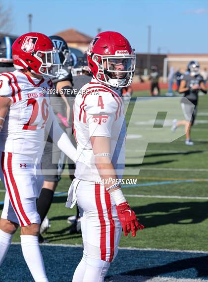 Thumbnail 1 in Regis Jesuit @ Valor Christian (CHSAA 5A Second Round) photogallery.