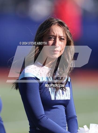 Thumbnail 2 in Regis Jesuit @ Valor Christian (CHSAA 5A Second Round) photogallery.